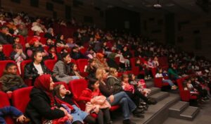 Bursa Gürsu’da ücretsiz sinema ve tiyatro keyfi