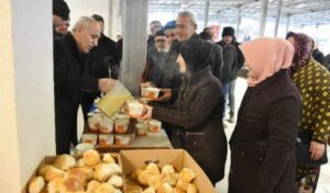 Bursa Yenişehir’de Kapalı Pazar Yeri hizmete girdi