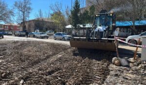 İzmit, Adıyaman’da selin izlerini siliyor