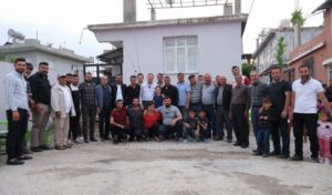 Hatay’da afet sonrası yapılanları yerinde anlatıyor