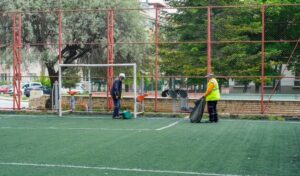 Kütahya’da park ve havuzlarda genel temizlik