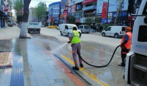 Malatya’da haşere ile mücadele sürüyor