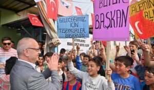 Manisa’da miting havasında karşılama