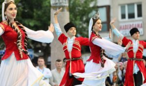 Bergama Kermes Festivali’ne muhteşem açılış