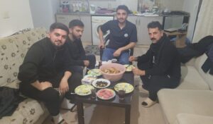 Manisa’da öğrencilere sahur ziyareti