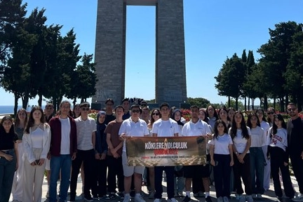Denizlili gençler “Köklere yolculuk” ile Çanakkale ruhunu yerinde yaşadı