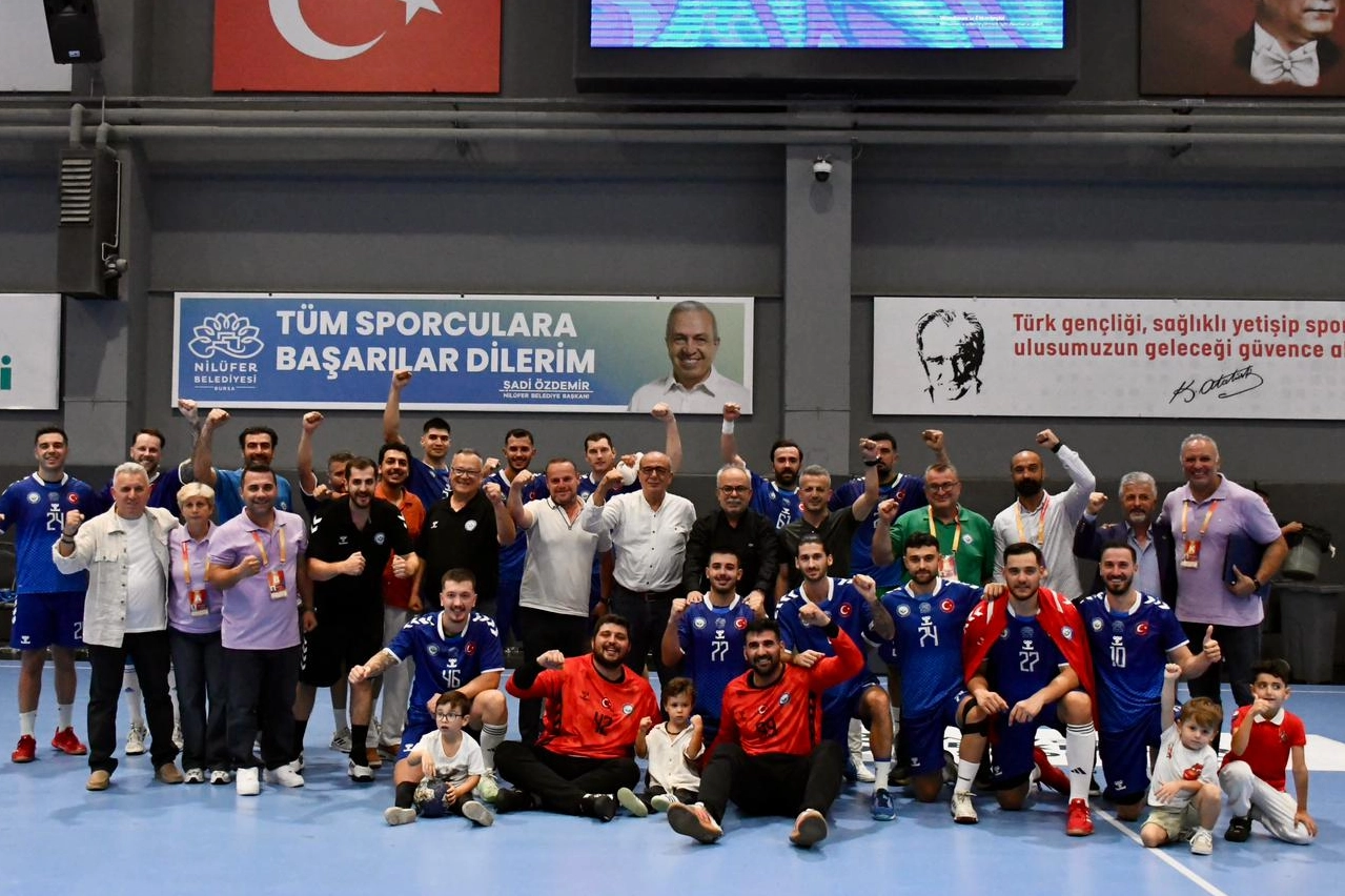 Nilüfer Belediyespor’dan dörtte dört