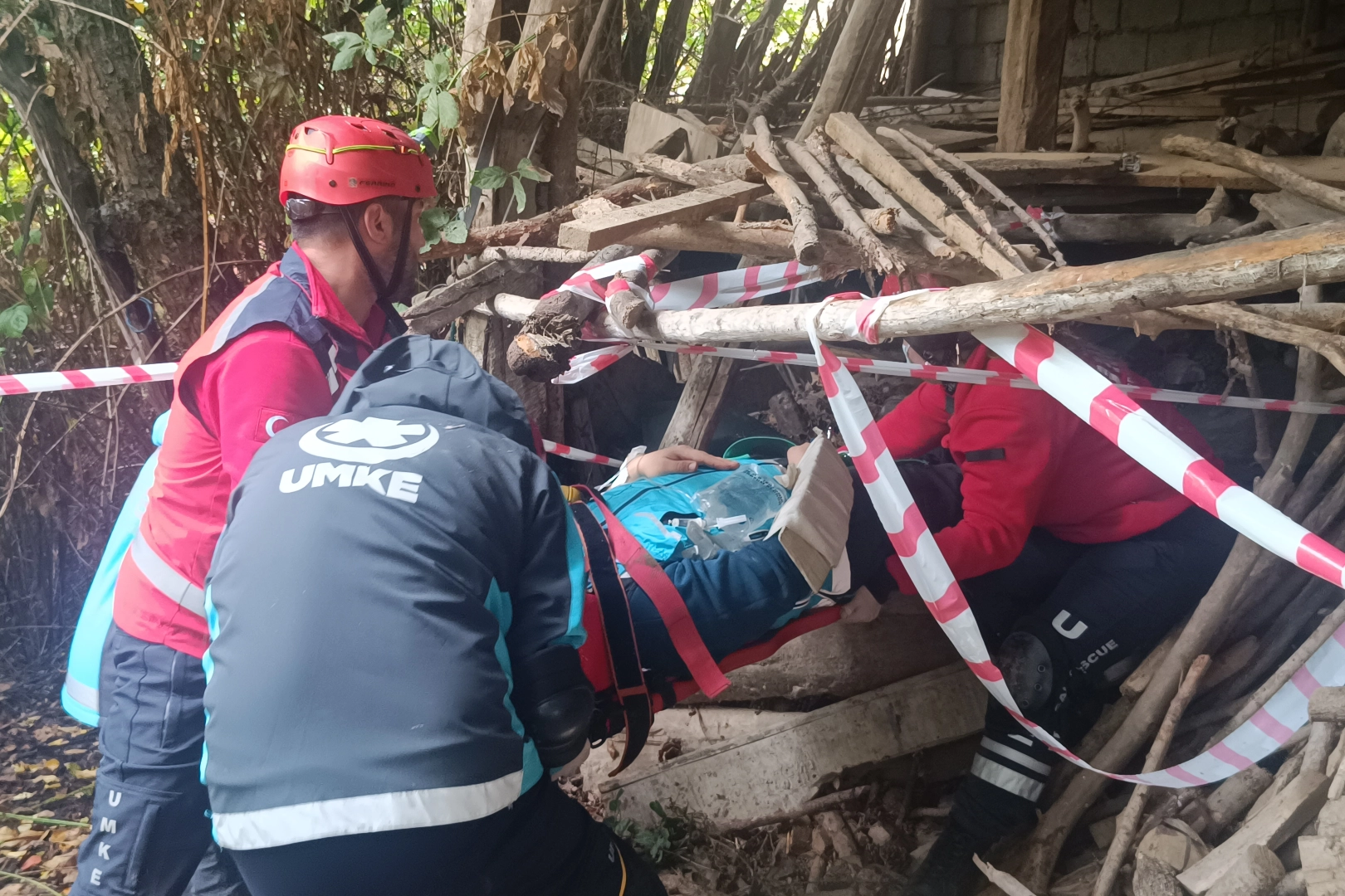 UMKE’den Bilecik Pazaryeri'nde 6,2’lik tatbikat!